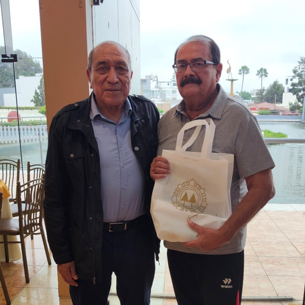 Presidente vigilancia y miembro comité electoral