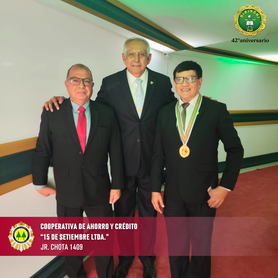 42 años (1)